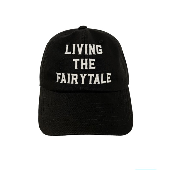 Living The Fairytale Black Ball cap - Picture 1 of 3